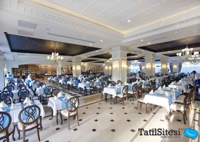 Crystal Palace Luxury Resort Spa 